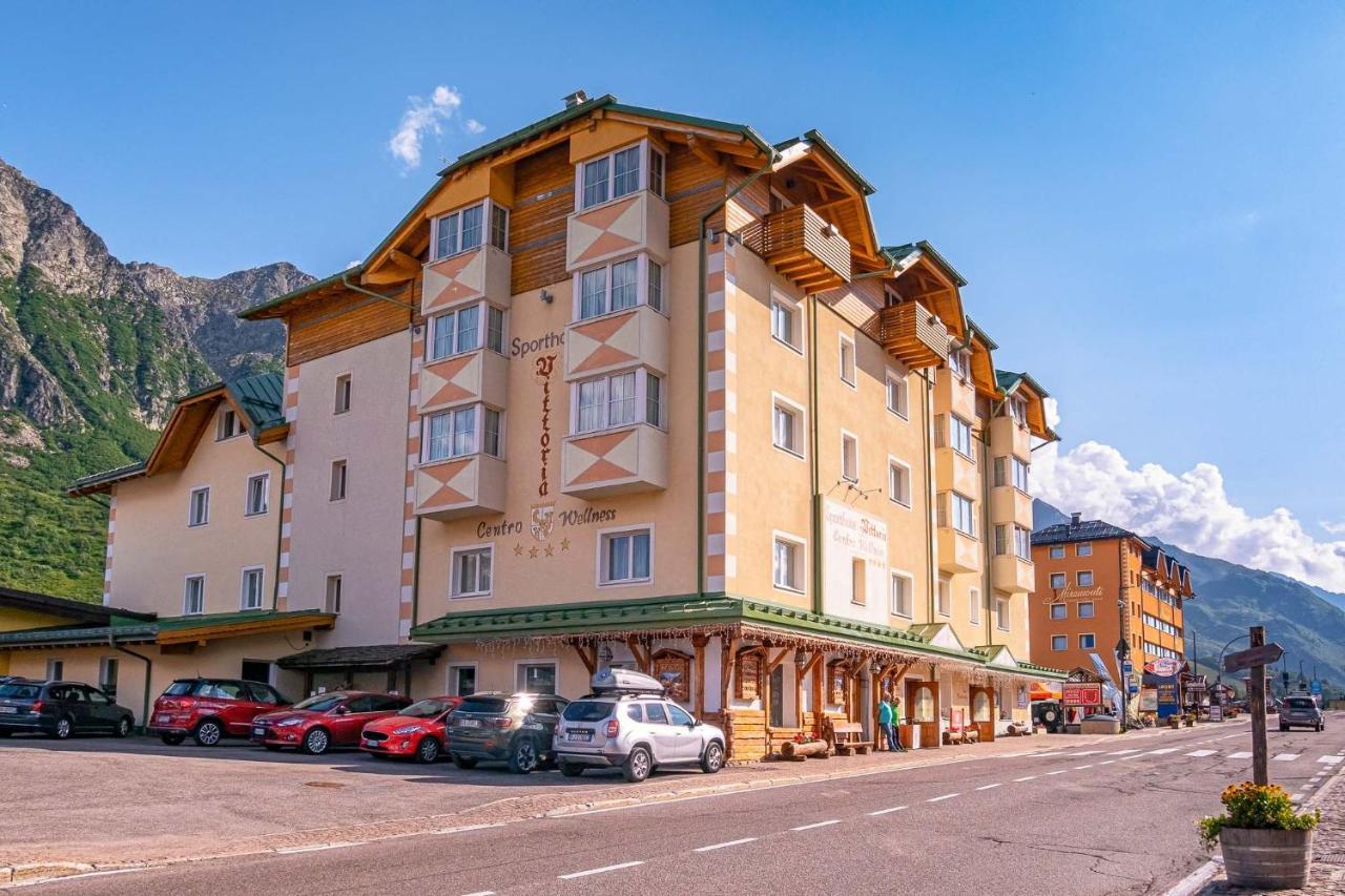 Sport Hotel Vittoria Пассо-дель-Тонале Екстер'єр фото