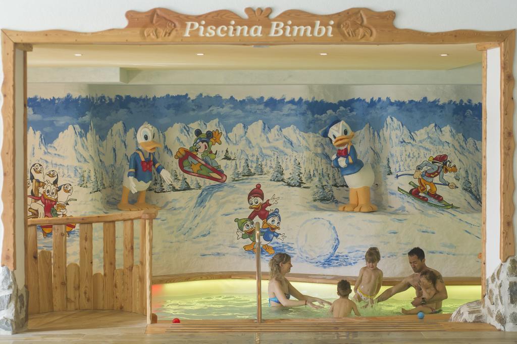 Sport Hotel Vittoria Пассо-дель-Тонале Екстер'єр фото